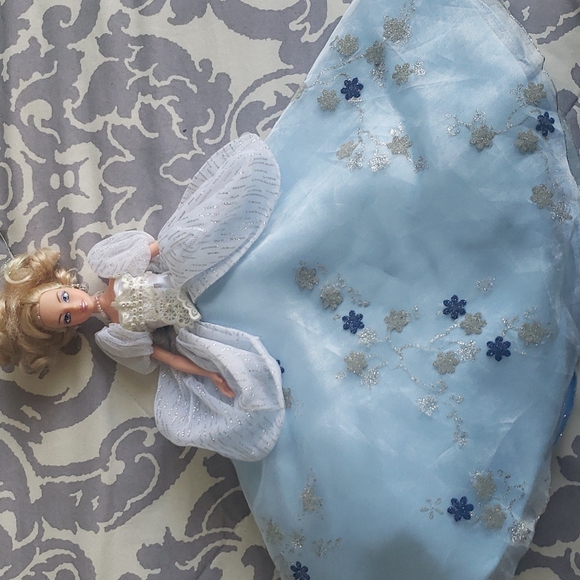 Cinderella Disney Store Handcraft Limited Edition Doll Collector Exclusive 2005 - Picture 9 of 9